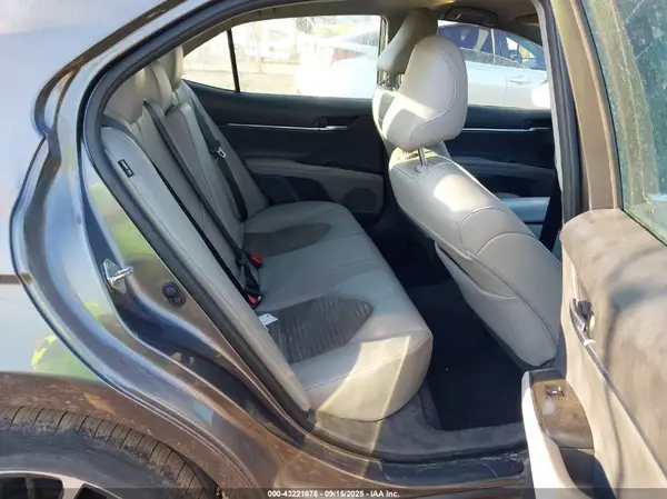 4T1G11AK9LU928707 2020 TOYOTA CAMRY - Image 8
