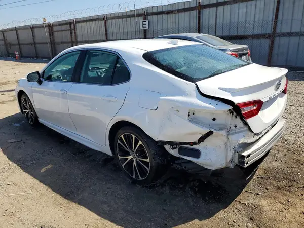 4T1G11AK9LU930991 2020 TOYOTA CAMRY - Image 2