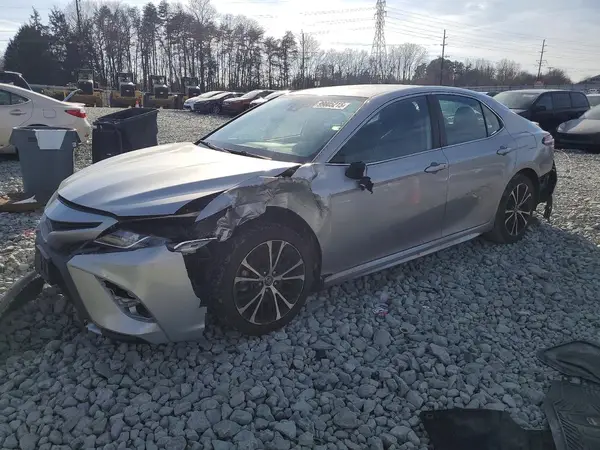 4T1G11AK9LU931607 2020 TOYOTA CAMRY - Image 1
