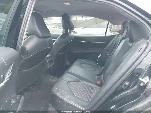 4T1G11AK9LU938945 2020 TOYOTA CAMRY - Image 8