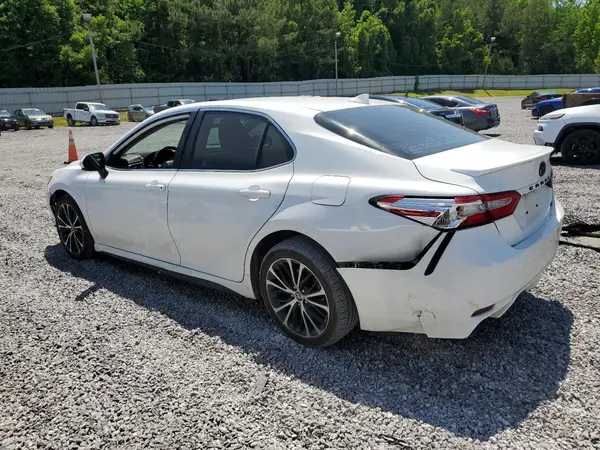 4T1G11AK9LU950769 2020 TOYOTA CAMRY - Image 2