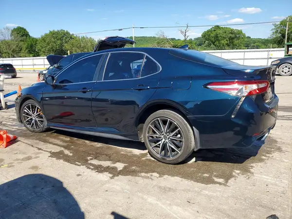 4T1G11AK9LU953929 2020 TOYOTA CAMRY - Image 2