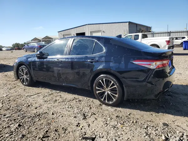 4T1G11AK9LU958242 2020 TOYOTA CAMRY - Image 2