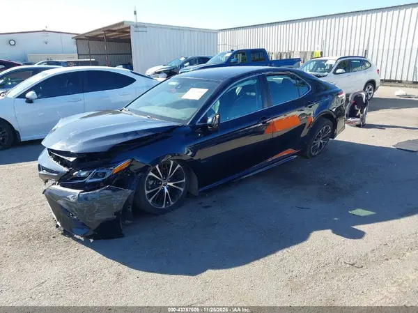 4T1G11AK9LU968527 2020 TOYOTA CAMRY - Image 2