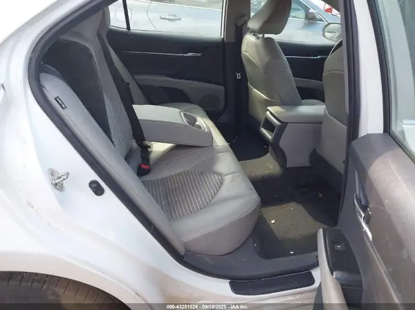 4T1G11AK9LU975882 2020 TOYOTA CAMRY - Image 8