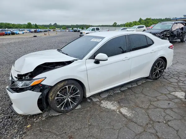 4T1G11AK9LU980810 2020 TOYOTA CAMRY - Image 1