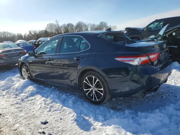 4T1G11AK9LU991869 2020 TOYOTA CAMRY - Image 2