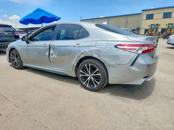 4T1G11AK9LU994237 2020 TOYOTA CAMRY - Image 2