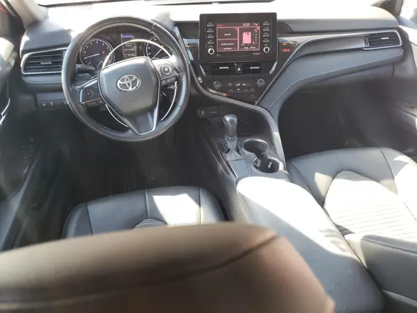 4T1G11AK9MU405267 2021 TOYOTA CAMRY - Image 8