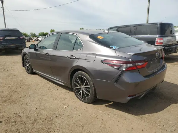 4T1G11AK9MU408380 2021 TOYOTA CAMRY - Image 2