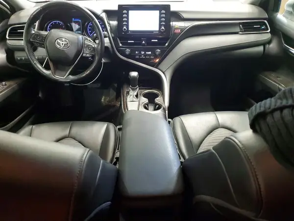 4T1G11AK9MU411411 2021 TOYOTA CAMRY - Image 8