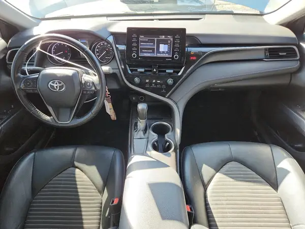 4T1G11AK9MU414972 2021 TOYOTA CAMRY - Image 8
