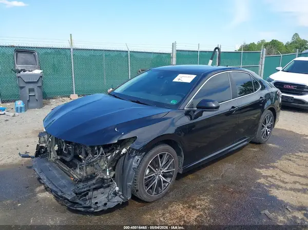 4T1G11AK9MU415832 2021 TOYOTA CAMRY - Image 2
