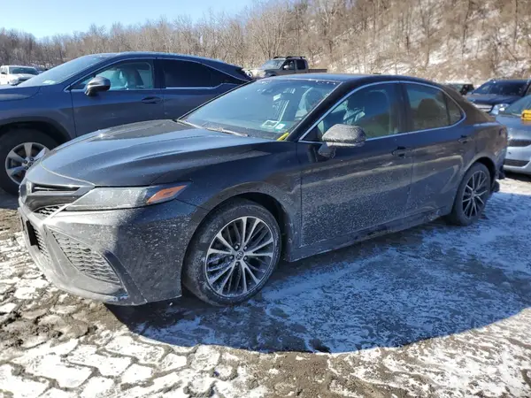 4T1G11AK9MU417774 2021 TOYOTA CAMRY - Image 1