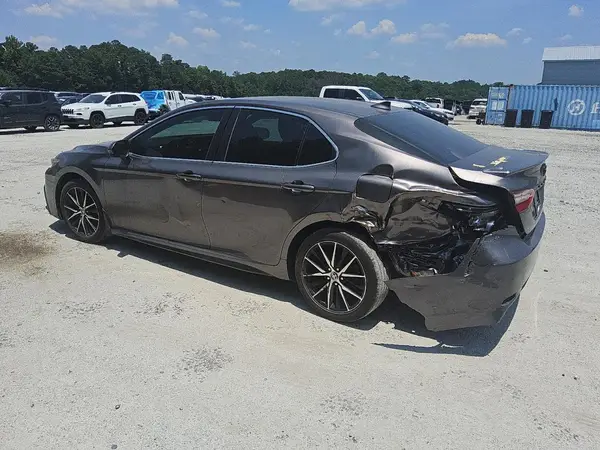4T1G11AK9MU419749 2021 TOYOTA CAMRY - Image 2