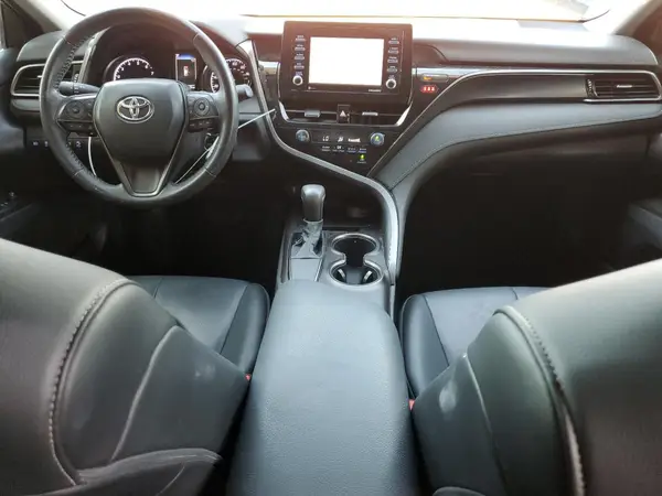 4T1G11AK9MU420299 2021 TOYOTA CAMRY - Image 8