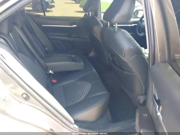 4T1G11AK9MU421274 2021 TOYOTA CAMRY - Image 8