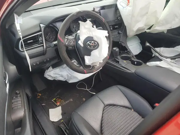 4T1G11AK9MU422666 2021 TOYOTA CAMRY - Image 8