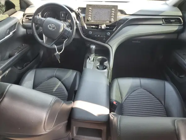 4T1G11AK9MU428676 2021 TOYOTA CAMRY - Image 8