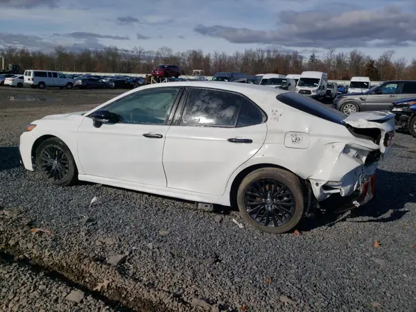4T1G11AK9MU434526 2021 TOYOTA CAMRY - Image 2