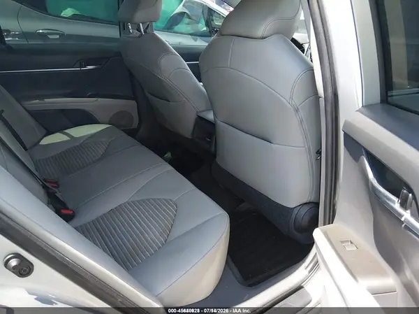 4T1G11AK9MU437605 2021 TOYOTA CAMRY - Image 8