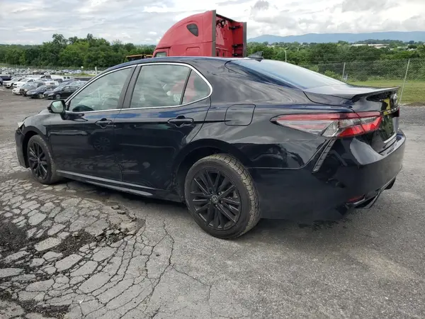 4T1G11AK9MU443601 2021 TOYOTA CAMRY - Image 2