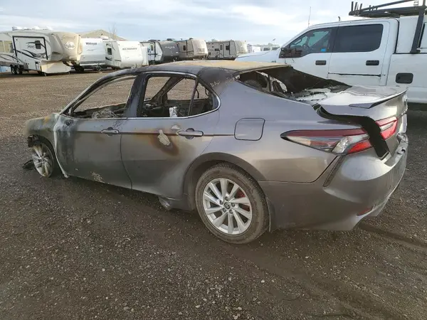 4T1G11AK9MU446837 2021 TOYOTA CAMRY - Image 2