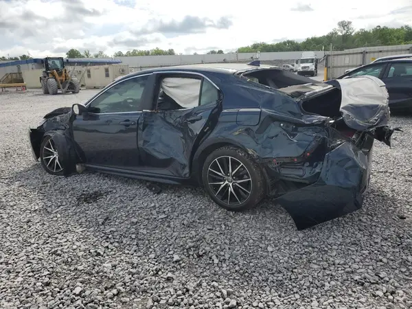 4T1G11AK9MU461743 2021 TOYOTA CAMRY - Image 2