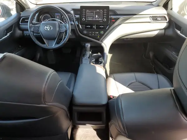 4T1G11AK9MU473701 2021 TOYOTA CAMRY - Image 8