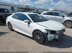 4T1G11AK9MU478297 2021 TOYOTA CAMRY