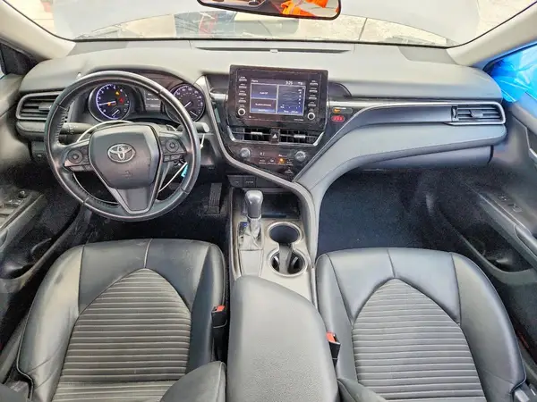 4T1G11AK9MU479823 2021 TOYOTA CAMRY - Image 8