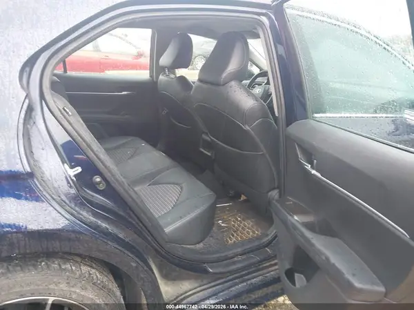 4T1G11AK9MU480180 2021 TOYOTA CAMRY - Image 8