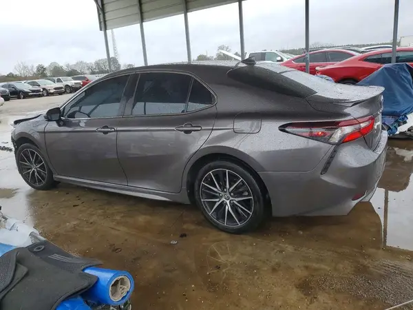 4T1G11AK9MU485105 2021 TOYOTA CAMRY - Image 2