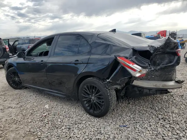 4T1G11AK9MU490028 2021 TOYOTA CAMRY - Image 2