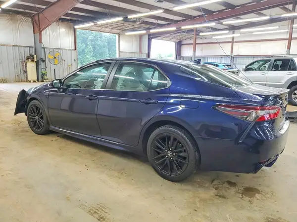 4T1G11AK9MU491146 2021 TOYOTA CAMRY - Image 2