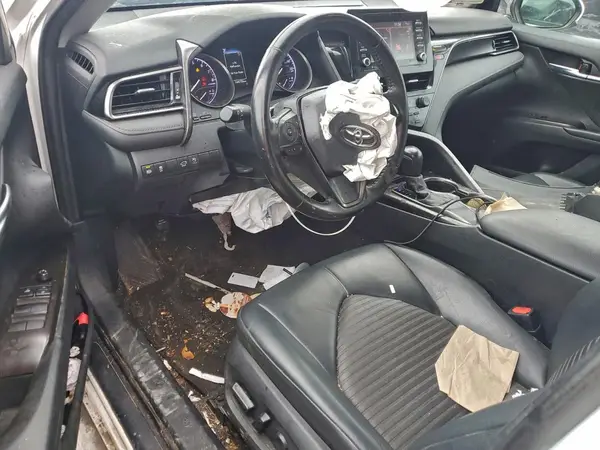4T1G11AK9MU492037 2021 TOYOTA CAMRY - Image 8