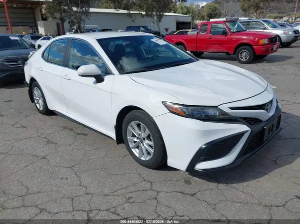 4T1G11AK9MU498355 2021 TOYOTA CAMRY