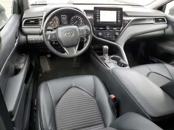 4T1G11AK9MU515767 2021 TOYOTA CAMRY - Image 8