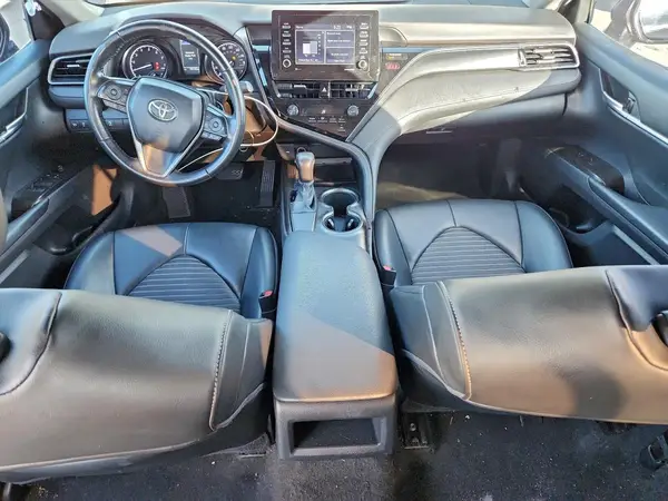 4T1G11AK9MU516367 2021 TOYOTA CAMRY - Image 8
