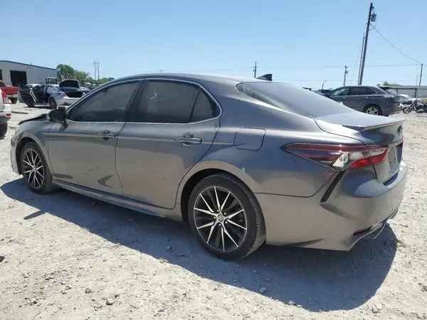 4T1G11AK9MU516708 2021 TOYOTA CAMRY - Image 2