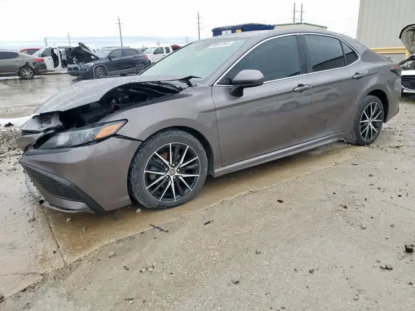 4T1G11AK9MU516837 2021 TOYOTA CAMRY - Image 1