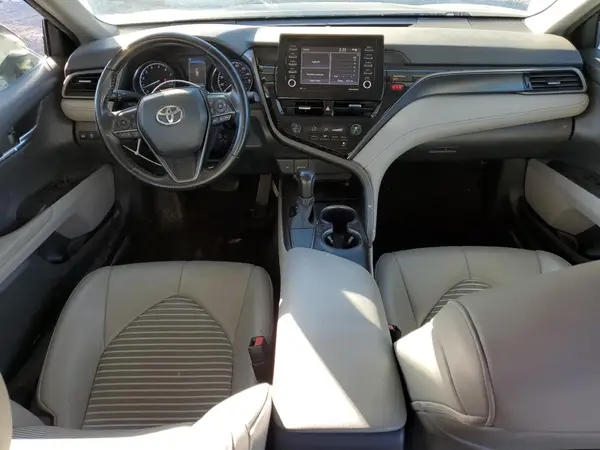 4T1G11AK9MU517731 2021 TOYOTA CAMRY - Image 8