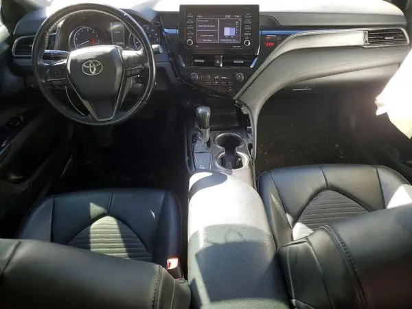 4T1G11AK9MU519771 2021 TOYOTA CAMRY - Image 8