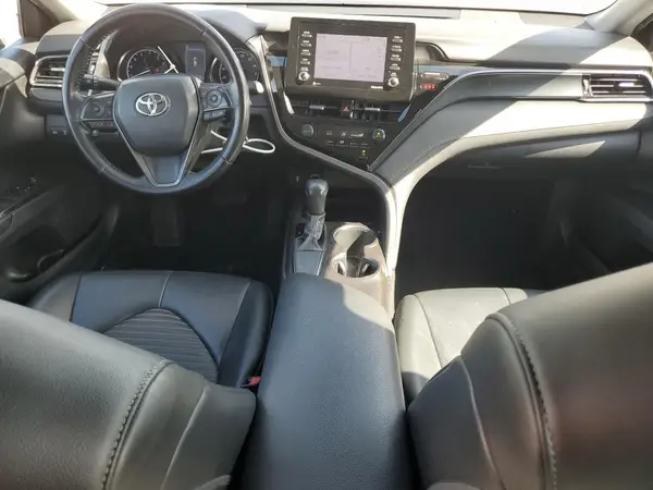 4T1G11AK9MU520466 2021 TOYOTA CAMRY - Image 8