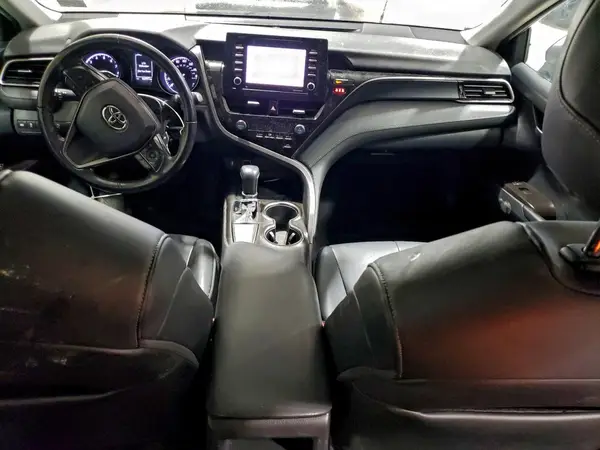 4T1G11AK9MU522220 2021 TOYOTA CAMRY - Image 8