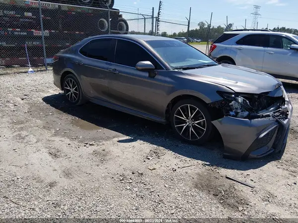 4T1G11AK9MU524162 2021 TOYOTA CAMRY - Image 1