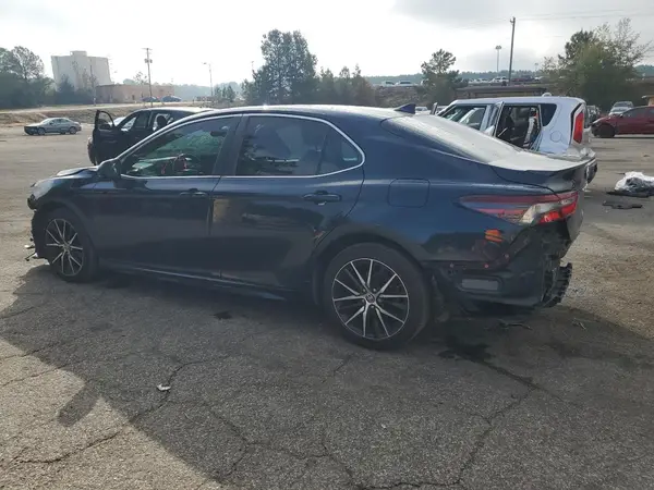4T1G11AK9MU530639 2021 TOYOTA CAMRY - Image 2