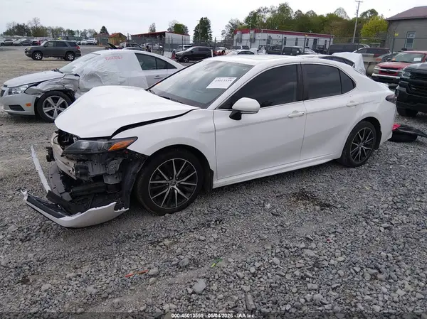 4T1G11AK9MU533489 2021 TOYOTA CAMRY - Image 2
