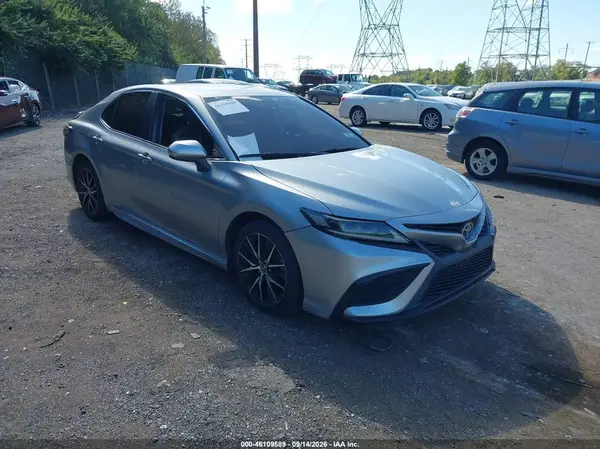 4T1G11AK9MU535078 2021 TOYOTA CAMRY - Image 1