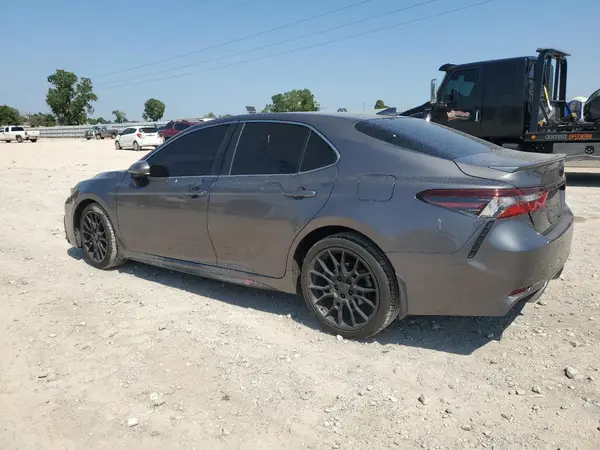 4T1G11AK9MU538014 2021 TOYOTA CAMRY - Image 2